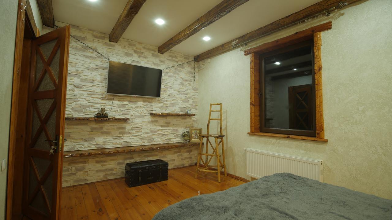Nazar Stodolya Hotel Kamianets-Podilskyi Ngoại thất bức ảnh